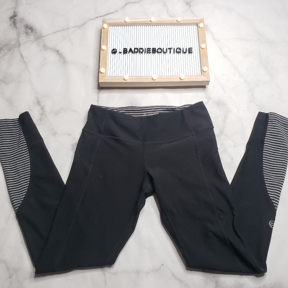 MPG black leggings with stripe panel detail - Picture 1 of 3
